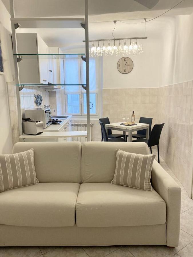 Casa Vacanze Armanda-Suite Леричі Екстер'єр фото