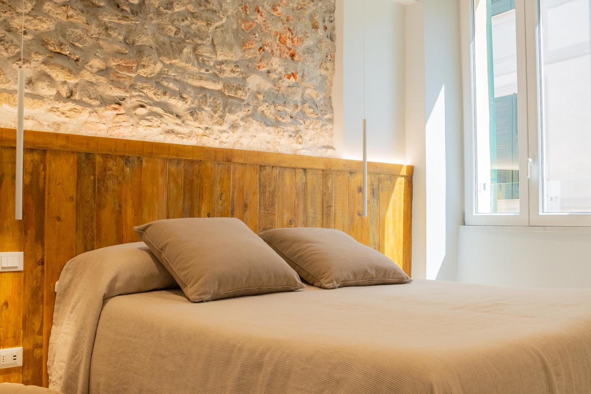 Casa Vacanze Armanda-Suite Леричі Екстер'єр фото